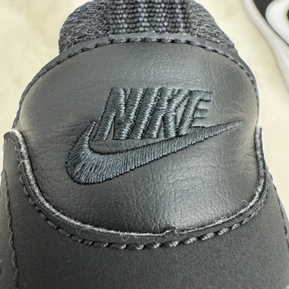 Nike AD Comfort Men 10.5 Black White Slip On Shoes DJ0999-001 Sneakers
